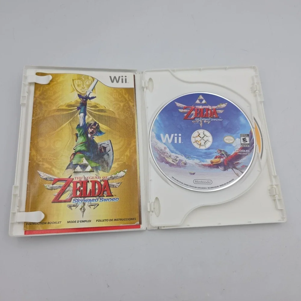 The Legend of Zelda: Skyward Sword Nintendo Wii w/25th Anniversary Music CD CIB